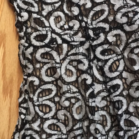 {Pura Vida} Silver and Black Lace Dress - Picture 3 of 6